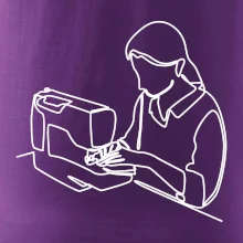 Krajčírka a šijací stroj jedným ťahom