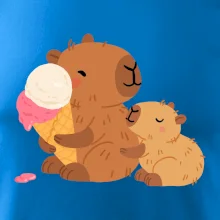 Kapybara so zmrzlinou