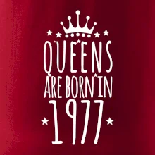 Queens are born in 1977 Queens are born in 1977