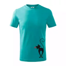 Zamilovaná mačka zozadu