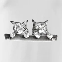 Dve mačiatka na stoličke