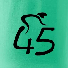 Cyklista oslavuje štyridsaťpäťku (45)