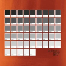 50 farebných odtieňov šedej