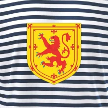 Škótsky lev na hrudi