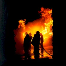 Hasiči pri zásahu Hasiči pri zásahu