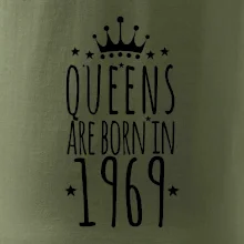 Queens are born in 1969