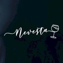 Nevesta červené víno