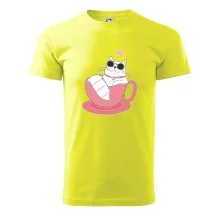 Hustá mačka v hrnčeku