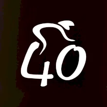 Cyklista oslavuje štyridsiatku (40)