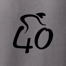 Cyklista oslavuje štyridsiatku (40)