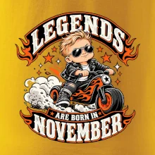 Legendy se rodí v listopadu malý motorkář na odrážedle