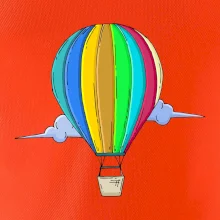 Teplovzdušný balón v oblakoch