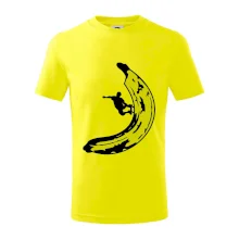 Skateboardista na banánu