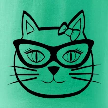 Mačacie dievča s okuliarmi