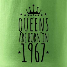 Queens are born in 1967