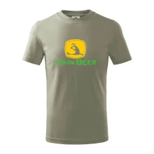 John Beer jeleň s pivom