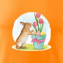 Veľkonočný zajačik tulipány