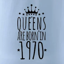Queens are born in 1970