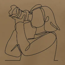 Fotografka stojaca jedným ťahom