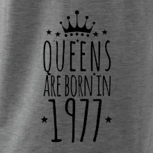 Queens are born in 1978