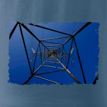 Stožiar vysokého napätia zospodu