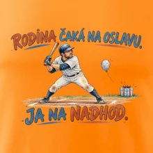 Rodina čaká na oslavu ja na nadhod