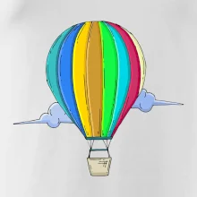 Teplovzdušný balón v oblakoch