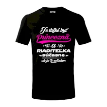 Je ťažké byť princezná riaditeľka Je ťažké byť princezná riaditeľka