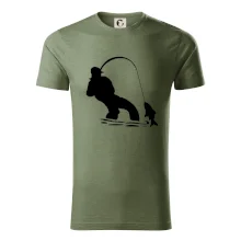 Rybár ťahajúce rybu