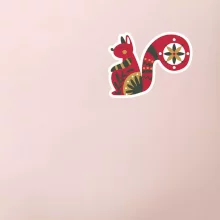 Folklór na prsníku veverička