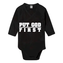 Put God first hrubý nápis Put God first hrubý nápis