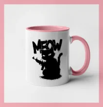 Meow mačka so zbraňou