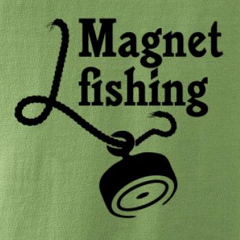 Magnet fishing