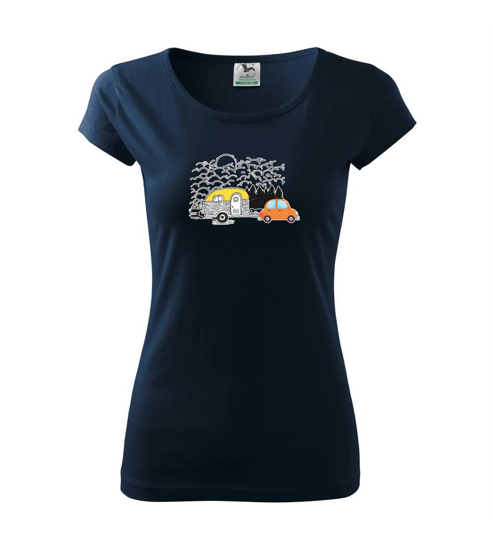 S karavanom v lese S karavanom v lese