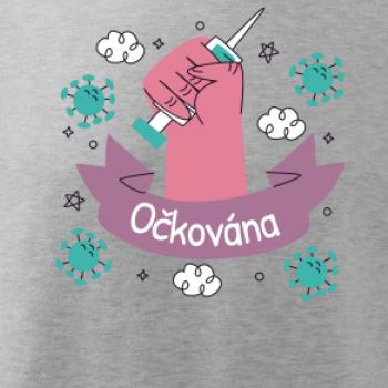 Očkovaná- ruka a striekačka