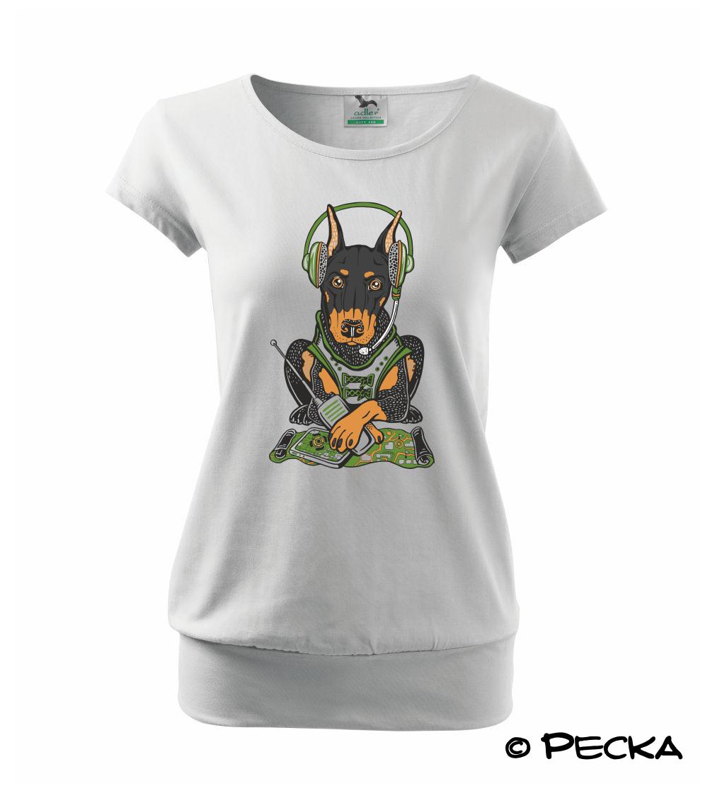 Bojový doberman (Pecka design) Bojový doberman (Pecka design)