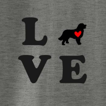 Bernský salašnícky pes love