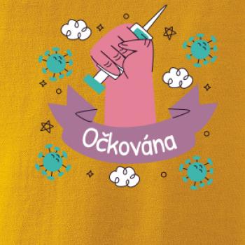 Očkovaná- ruka a striekačka