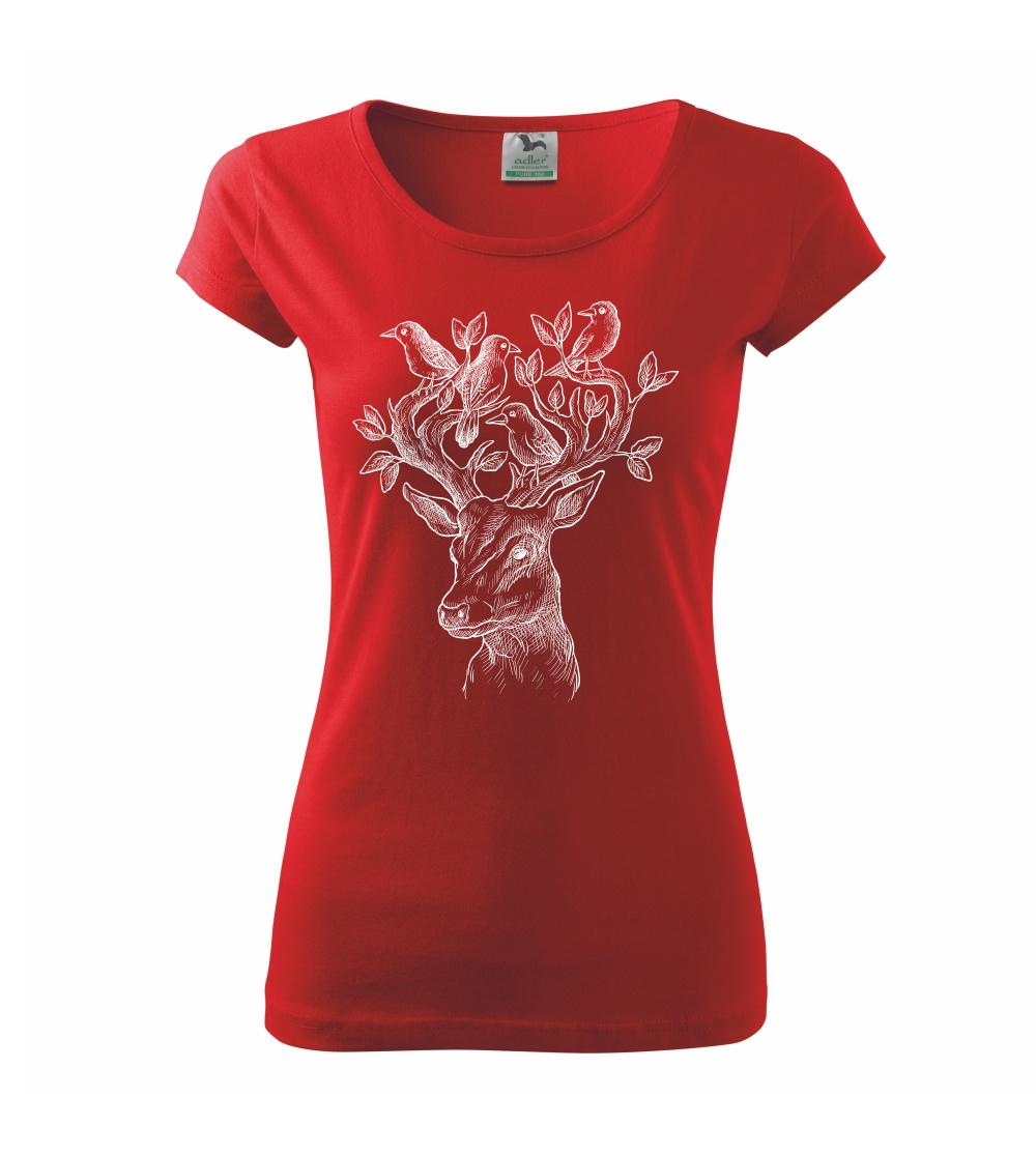 Jeleň ochranca prírody