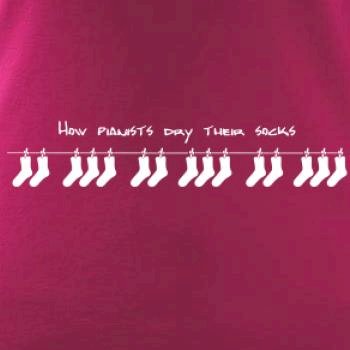 How pianists dry their socks