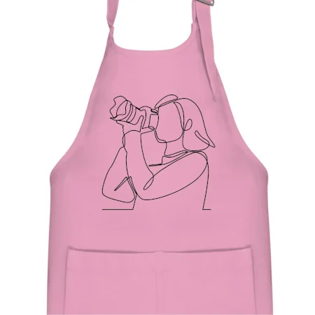 Fotografka stojaca jedným ťahom