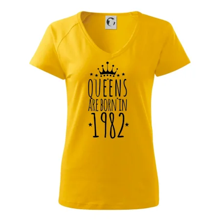 Queens are born in 1982