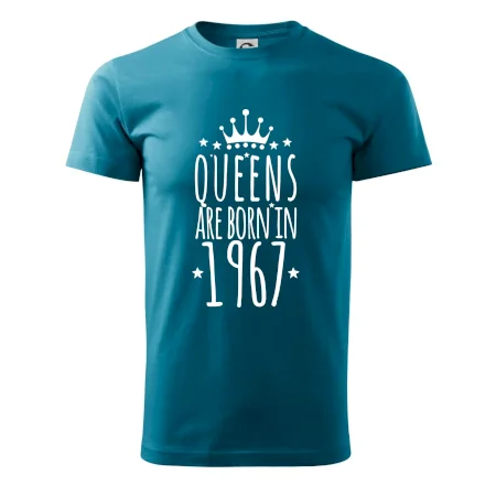 Queens are born in 1967