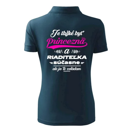 Je ťažké byť princezná riaditeľka