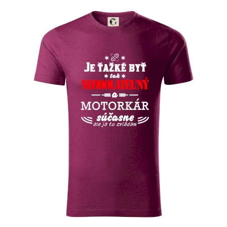 Neodolateľný motorkár