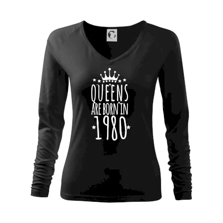 Queens are born in 1980