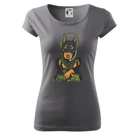 Bojový doberman (Pecka design)