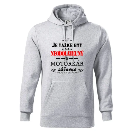 Neodolateľný motorkár