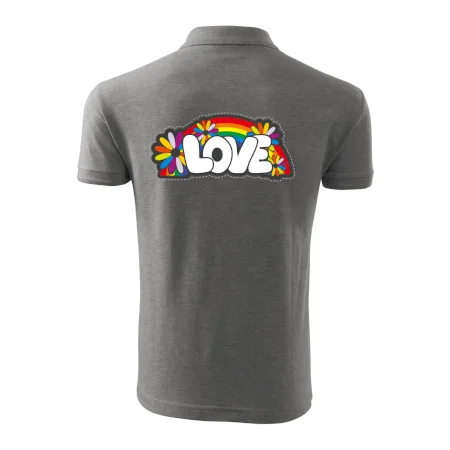 Love s dúhou v pozadí