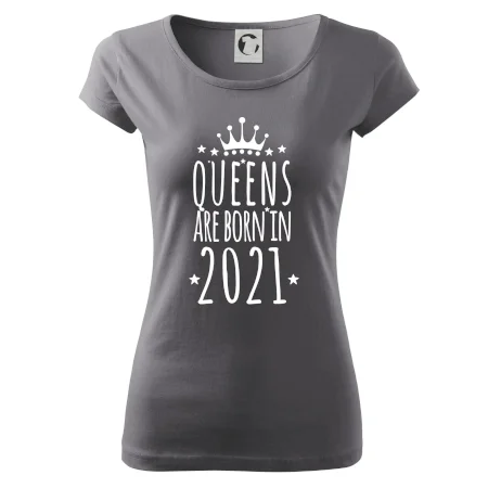 Queens are born in 2021